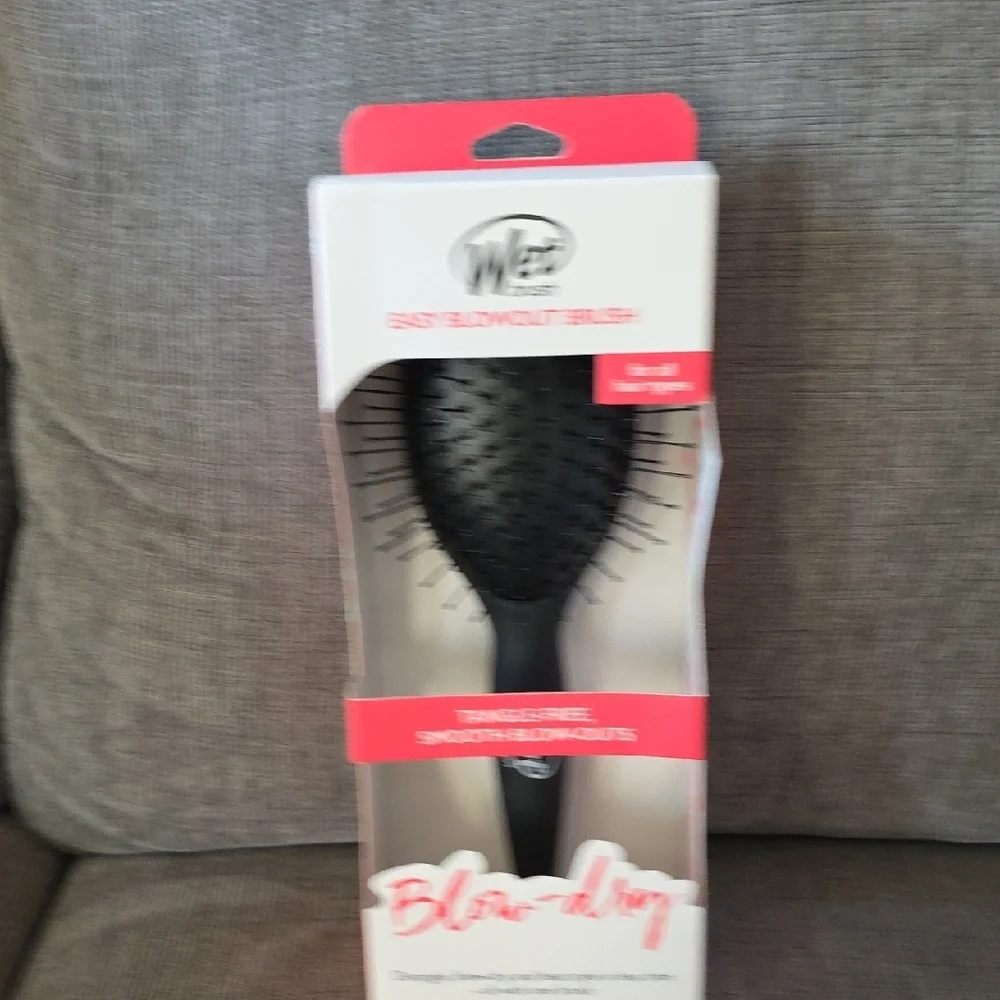 Wet Brush Easy Blowout Brush, New, For All Hair Types